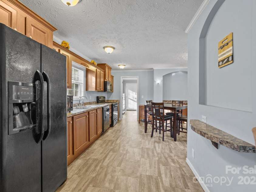 1266 Scott Road, Kershaw, SC 29067.  MLS# CAR4238168, YatesRealty ID 10635. Kitchen