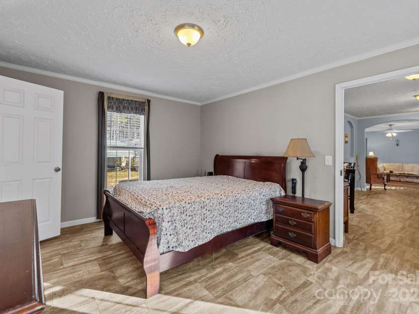 1266 Scott Road, Kershaw, SC 29067.  MLS# CAR4238168, YatesRealty ID 10635. Primary Bedroom