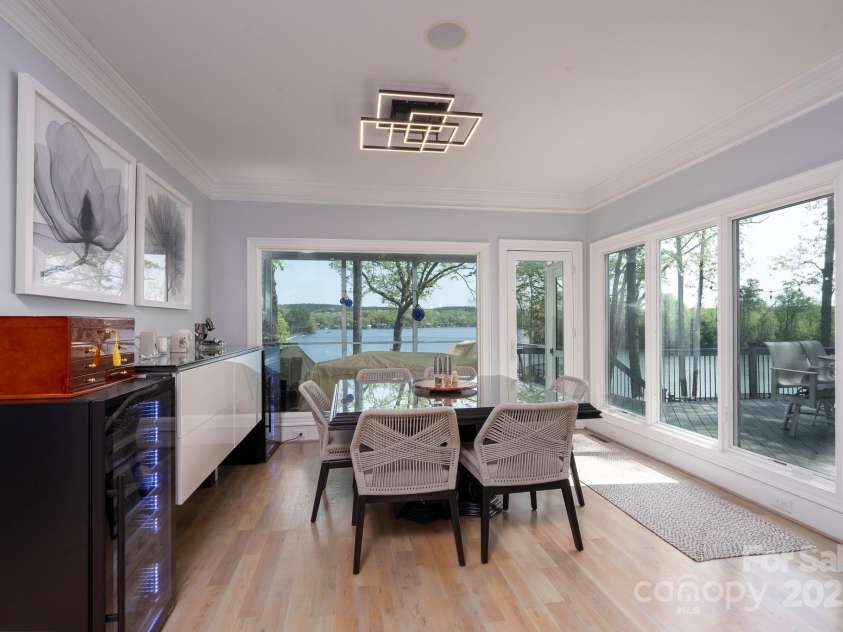 302 Patterson's Bridge None, New London, NC 28127.  MLS# CAR4246779, YatesRealty ID 10636. Breakfast Area