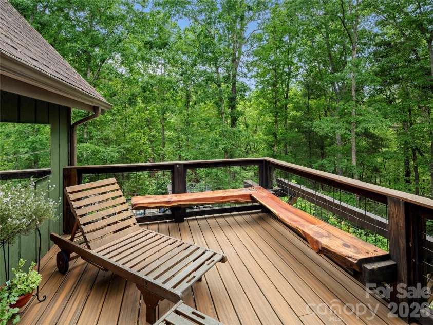 756 Pole Creasman Road, Asheville, NC 28806.  MLS# CAR4350196, YatesRealty ID 10636. 
