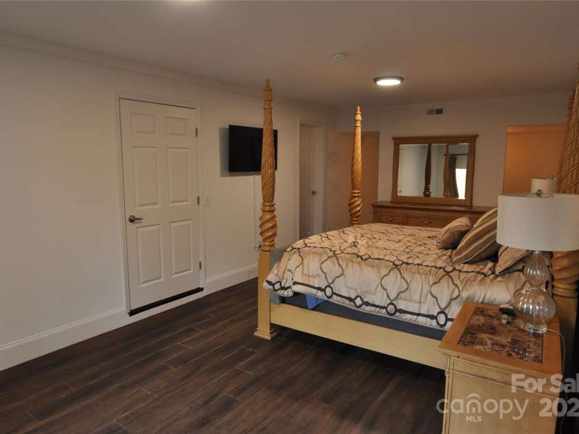 733 Azalea Drive, Chester, SC 29706.  MLS# CAR4209067, YatesRealty ID 1064. 