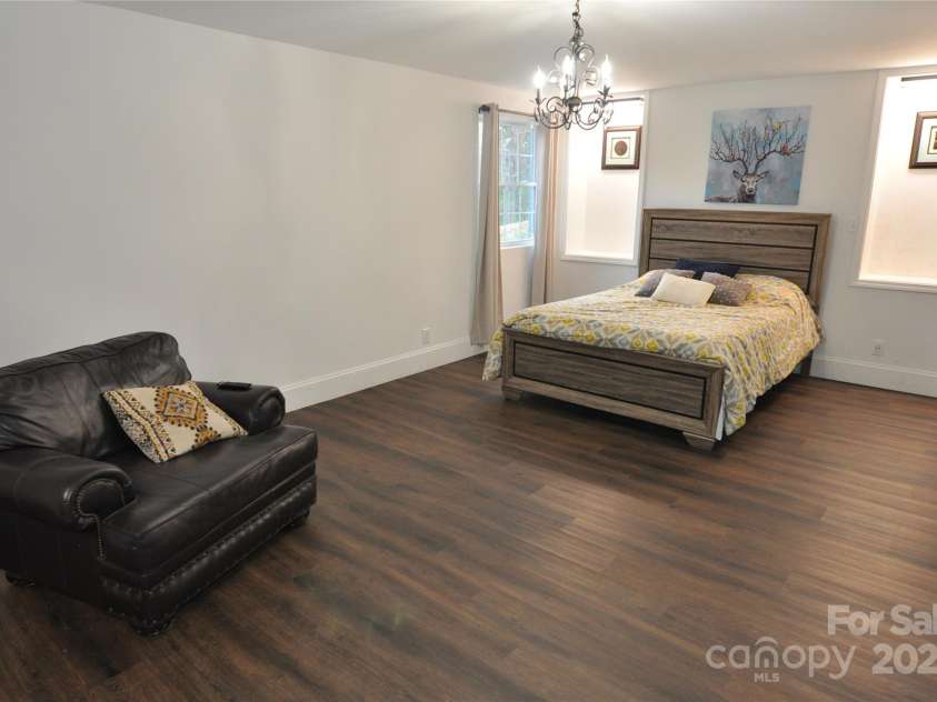 733 Azalea Drive, Chester, SC 29706.  MLS# CAR4209067, YatesRealty ID 1064. 