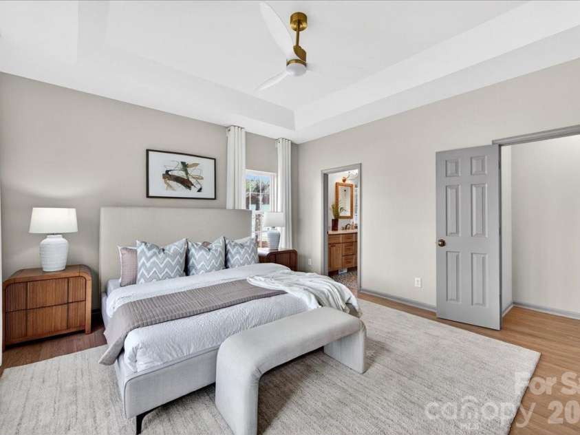 2321 Oberwood Drive, Charlotte, NC 28270.  MLS# CAR4343347, YatesRealty ID 10640. 
