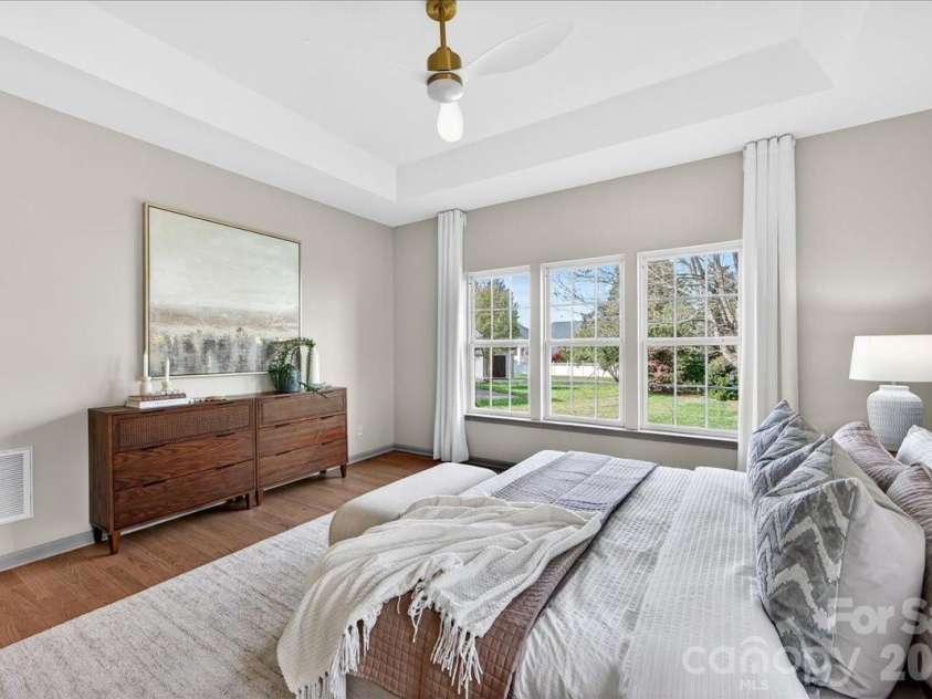 2321 Oberwood Drive, Charlotte, NC 28270.  MLS# CAR4343347, YatesRealty ID 10640. 