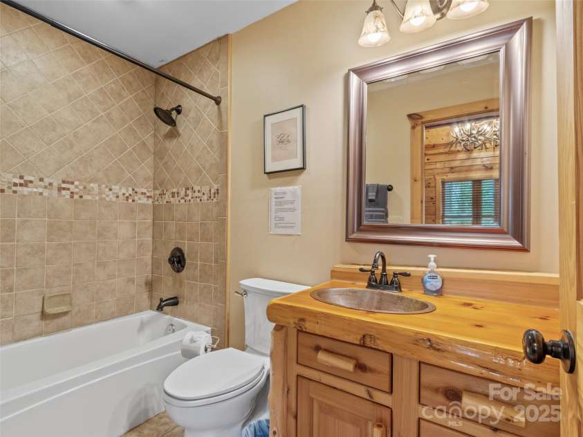 109 Damselfly Court, Spruce Pine, NC 28777.  MLS# CAR4248423, YatesRealty ID 10641. 