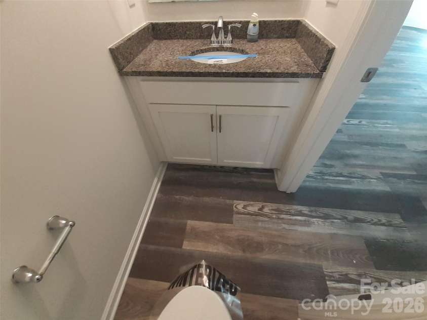 2019 Arapaho Drive, Charlotte, NC 28214.  MLS# CAR4359456, YatesRealty ID 10641. 