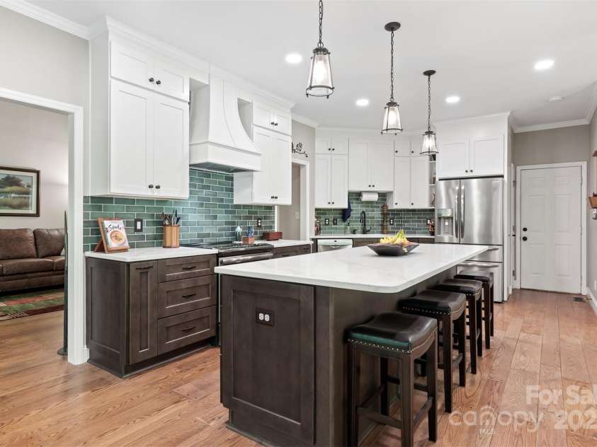 4516 Stryker Drive, Matthews, NC 28104.  MLS# CAR4247225, YatesRealty ID 10643. 