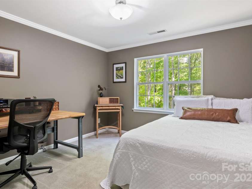 4516 Stryker Drive, Matthews, NC 28104.  MLS# CAR4247225, YatesRealty ID 10643. 