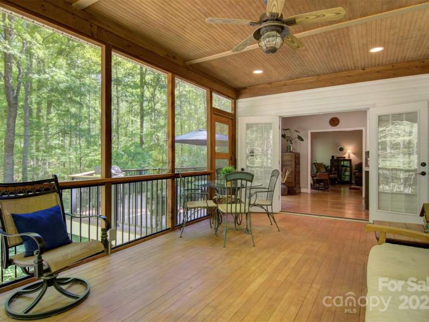 4516 Stryker Drive, Matthews, NC 28104.  MLS# CAR4247225, YatesRealty ID 10643. 