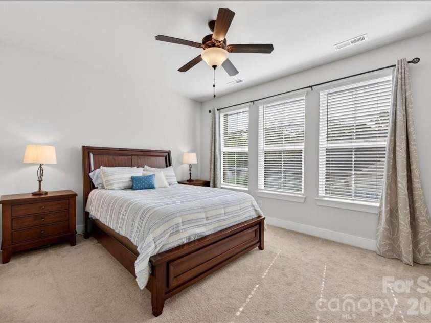 1510 Mcclintock Corners Alley, Charlotte, NC 28205.  MLS# CAR4363110, YatesRealty ID 10644. Primary Suite