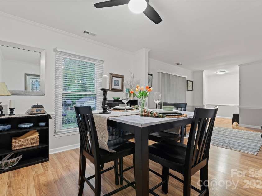 6721 Old Post Road, Charlotte, NC 28212.  MLS# CAR4232883, YatesRealty ID 10644. 