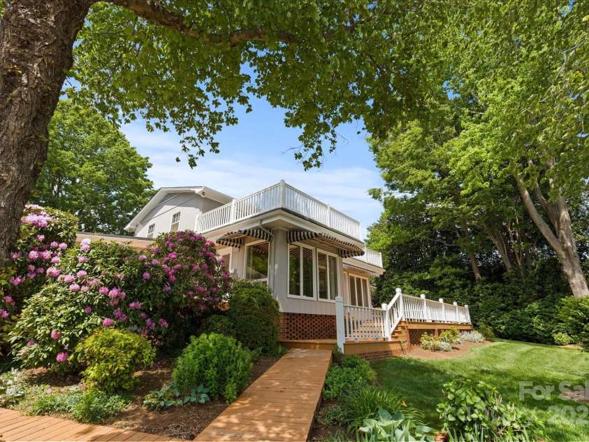 273 Leeward Point Loop, Taylorsville, NC 28681.  MLS# CAR4250672, YatesRealty ID 10645. 