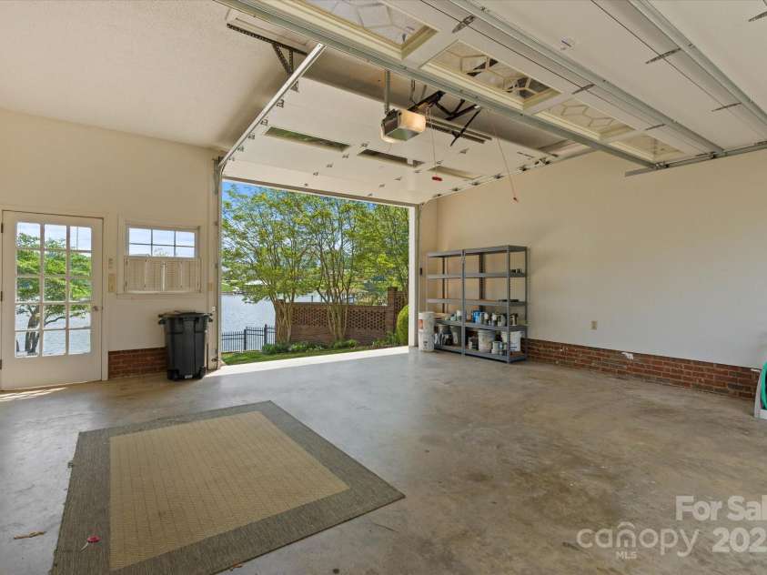 273 Leeward Point Loop, Taylorsville, NC 28681.  MLS# CAR4250672, YatesRealty ID 10645. 
