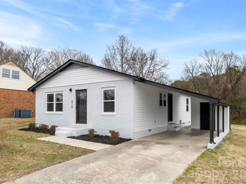 410 Cameron Avenue, Concord, NC 28025.  MLS# CAR4352351, YatesRealty ID 10645. 