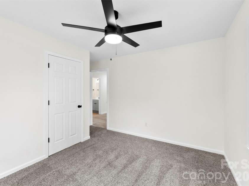 410 Cameron Avenue, Concord, NC 28025.  MLS# CAR4352351, YatesRealty ID 10645. 