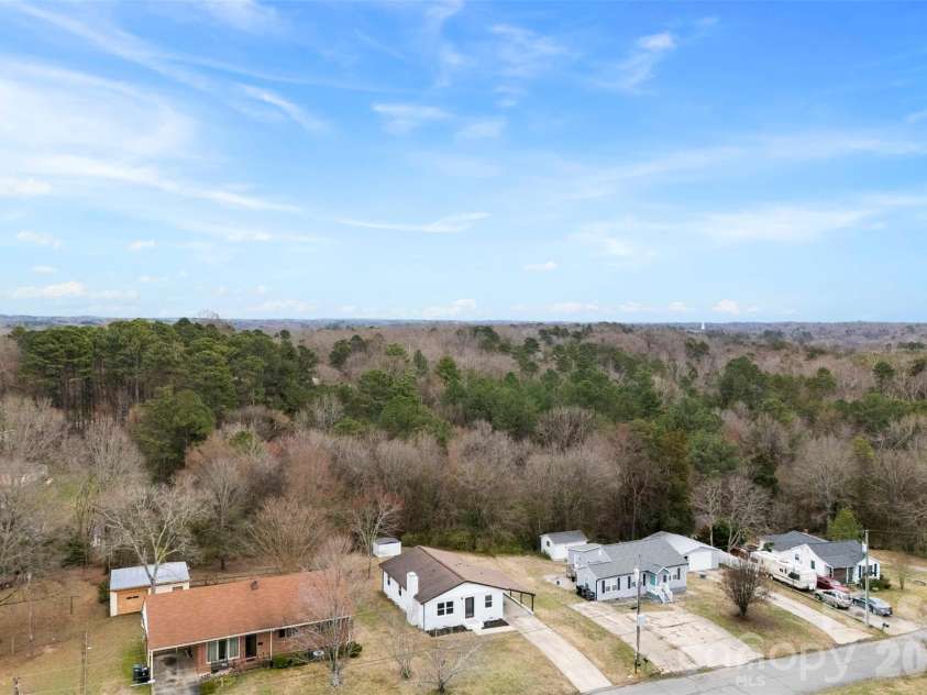 410 Cameron Avenue, Concord, NC 28025.  MLS# CAR4352351, YatesRealty ID 10645. 