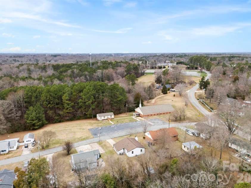 410 Cameron Avenue, Concord, NC 28025.  MLS# CAR4352351, YatesRealty ID 10645. 