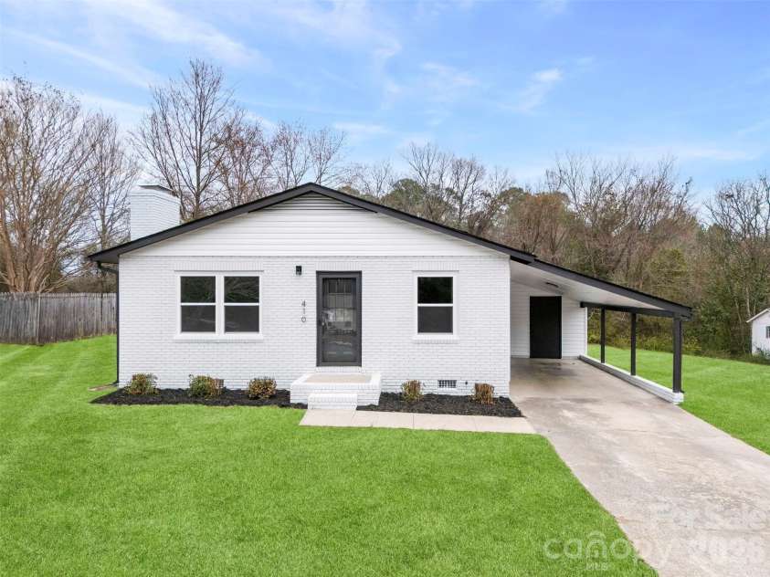 410 Cameron Avenue, Concord, NC 28025.  MLS# CAR4352351, YatesRealty ID 10645. 
