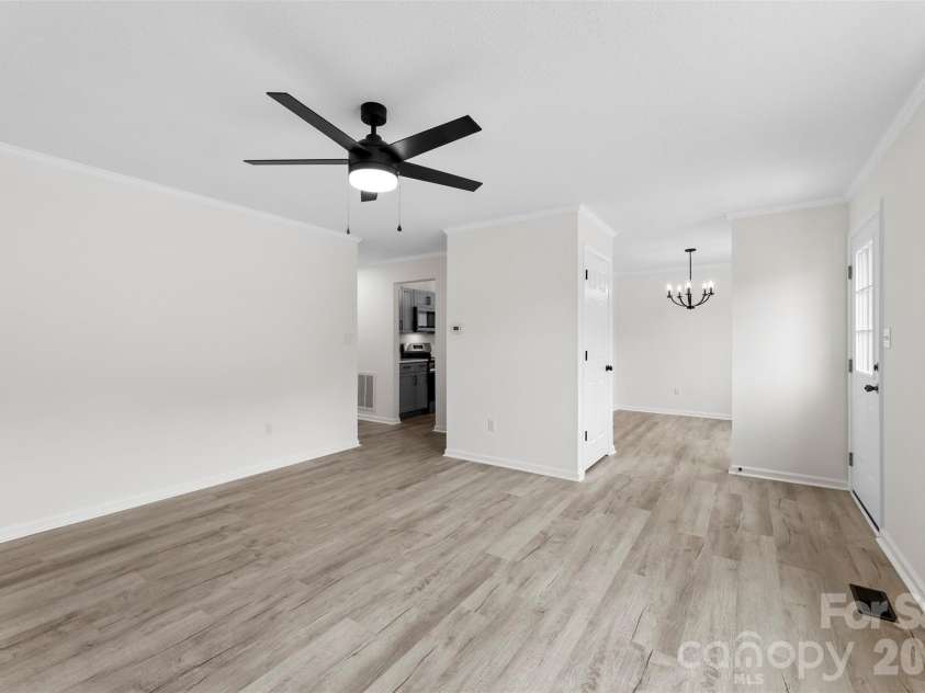 410 Cameron Avenue, Concord, NC 28025.  MLS# CAR4352351, YatesRealty ID 10645. 