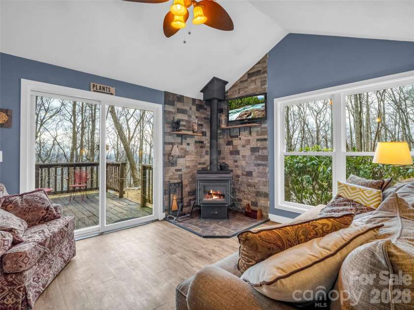 1586 Skyuka Mountain Road, Columbus, NC 28722.  MLS# CAR4340363, YatesRealty ID 10646. 