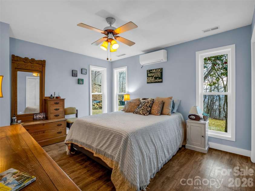 1586 Skyuka Mountain Road, Columbus, NC 28722.  MLS# CAR4340363, YatesRealty ID 10646. 