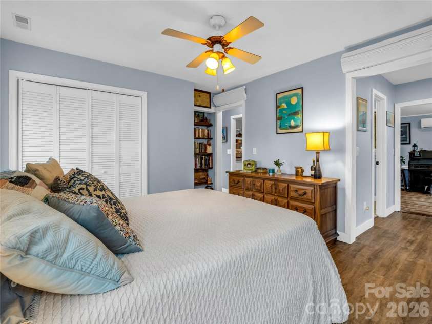 1586 Skyuka Mountain Road, Columbus, NC 28722.  MLS# CAR4340363, YatesRealty ID 10646. 
