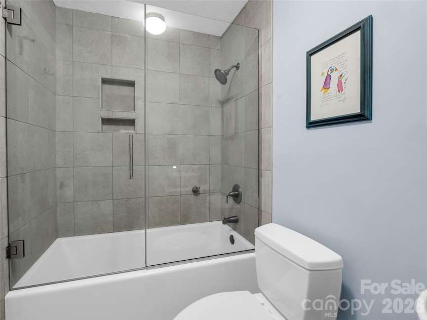 1586 Skyuka Mountain Road, Columbus, NC 28722.  MLS# CAR4340363, YatesRealty ID 10646. 