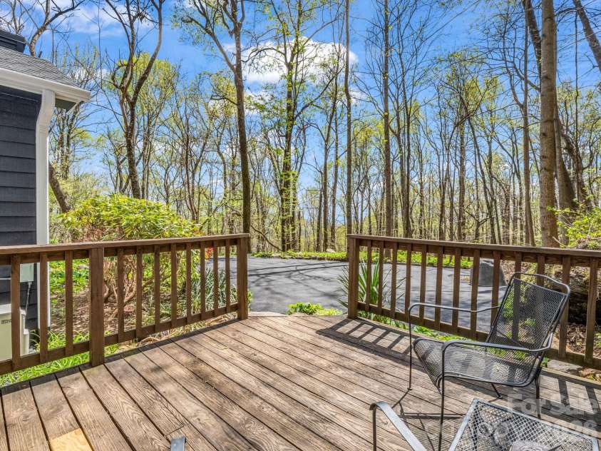 1586 Skyuka Mountain Road, Columbus, NC 28722.  MLS# CAR4340363, YatesRealty ID 10646. 
