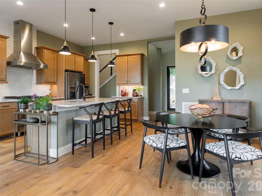 249 Fairway Drive, Asheville, NC 28805.  MLS# CAR4361539, YatesRealty ID 10647. Dining & Kitchen Area.