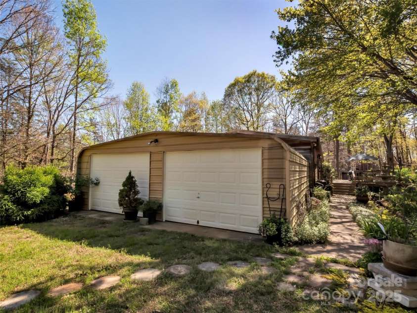 263 Cove Road, Rutherfordton, NC 28139.  MLS# CAR4248729, YatesRealty ID 10647. 