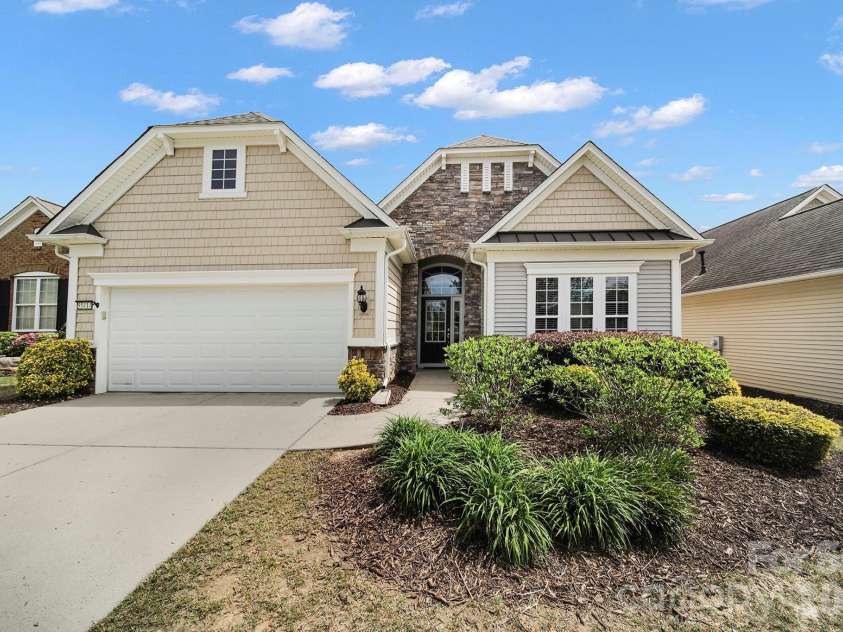 55414 Derringer Avenue, Fort Mill, SC 29707.  MLS# CAR4366710, YatesRealty ID 10648. 