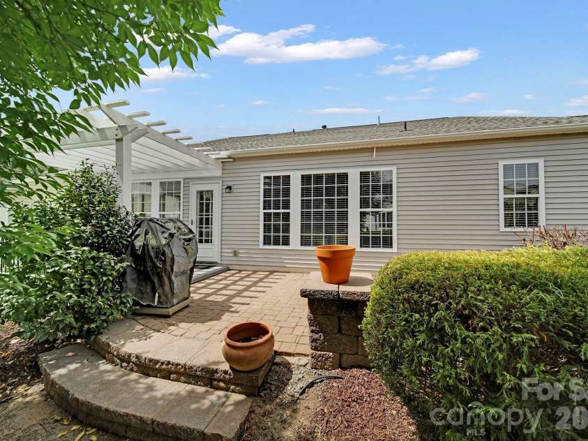 55414 Derringer Avenue, Fort Mill, SC 29707.  MLS# CAR4366710, YatesRealty ID 10648. 