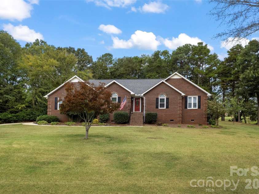 1207 Rosa Drive, Monroe, NC 28112.  MLS# CAR4328566, YatesRealty ID 10649. 