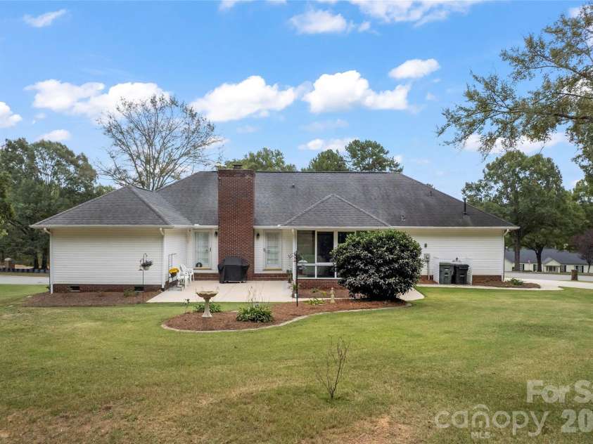 1207 Rosa Drive, Monroe, NC 28112.  MLS# CAR4328566, YatesRealty ID 10649. 