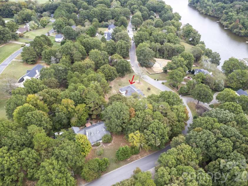 1207 Rosa Drive, Monroe, NC 28112.  MLS# CAR4328566, YatesRealty ID 10649. 