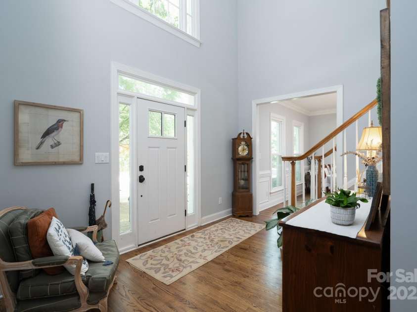 11823 Sir Francis Drake Drive, Charlotte, NC 28277.  MLS# CAR4283421, YatesRealty ID 1065. 