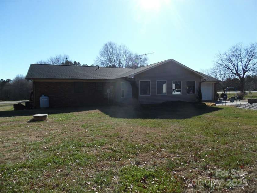 3857 Buffalo Shoals Road, Maiden, NC 28650.  MLS# CAR4330747, YatesRealty ID 1065. 