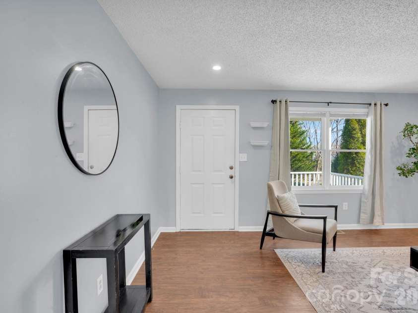 206 Ross Court, Belmont, NC 28012.  MLS# CAR4352775, YatesRealty ID 10652. 