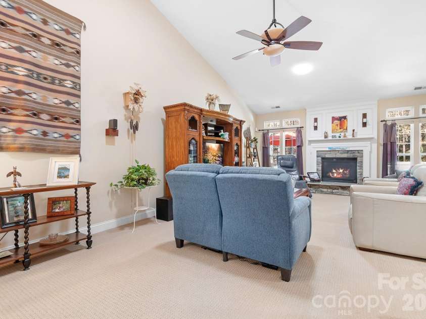 104 Kestrel Court, Mount Holly, NC 28120.  MLS# CAR4356299, YatesRealty ID 10654. 
