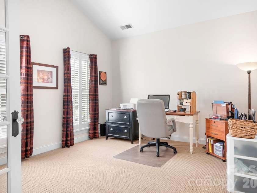 104 Kestrel Court, Mount Holly, NC 28120.  MLS# CAR4356299, YatesRealty ID 10654. 