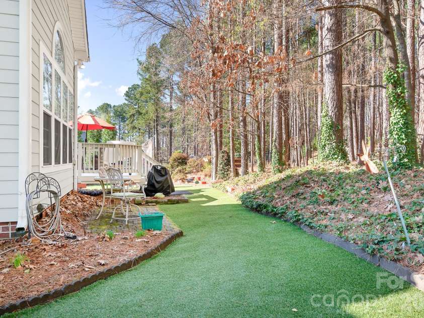 104 Kestrel Court, Mount Holly, NC 28120.  MLS# CAR4356299, YatesRealty ID 10654. 