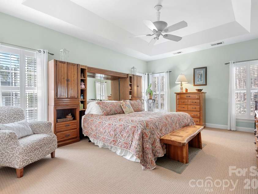 104 Kestrel Court, Mount Holly, NC 28120.  MLS# CAR4356299, YatesRealty ID 10654. 