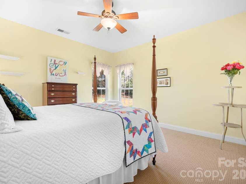 104 Kestrel Court, Mount Holly, NC 28120.  MLS# CAR4356299, YatesRealty ID 10654. 