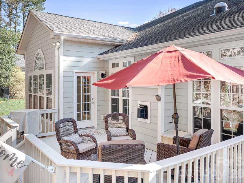 104 Kestrel Court, Mount Holly, NC 28120.  MLS# CAR4356299, YatesRealty ID 10654. 