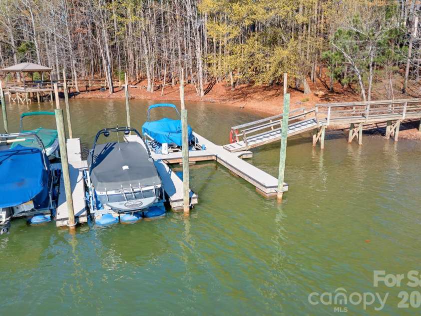 104 Kestrel Court, Mount Holly, NC 28120.  MLS# CAR4356299, YatesRealty ID 10654. 