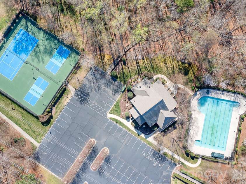 104 Kestrel Court, Mount Holly, NC 28120.  MLS# CAR4356299, YatesRealty ID 10654. 
