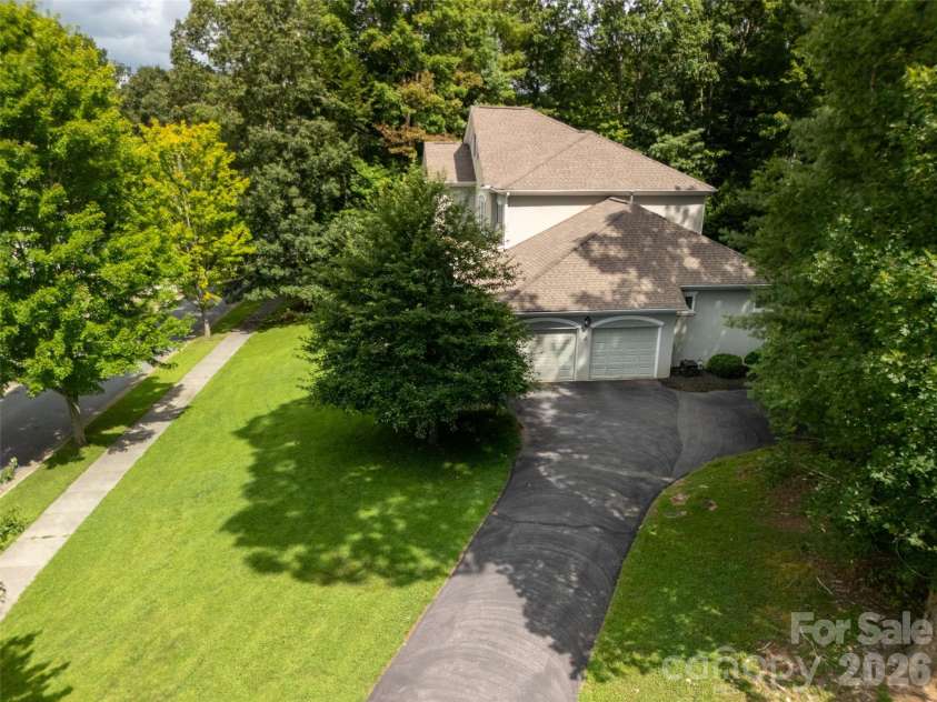 115 Ginger Quill Circle, Biltmore Lake, NC 28715.  MLS# CAR4350500, YatesRealty ID 10655. 