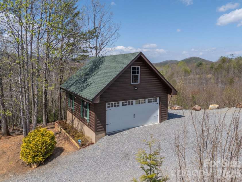 107 Woodgate Drive, Bostic, NC 28018.  MLS# CAR4364597, YatesRealty ID 10656. 