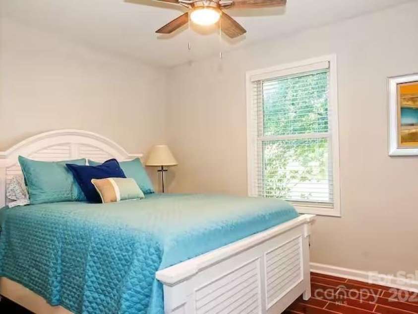 602 childs Street, Lincolnton, NC 28092.  MLS# CAR4248609, YatesRealty ID 10658. 