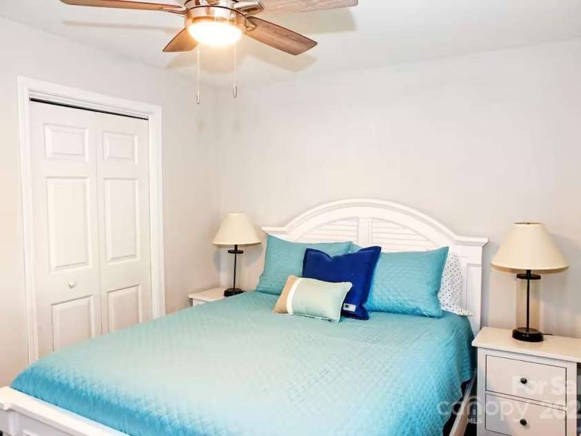 602 childs Street, Lincolnton, NC 28092.  MLS# CAR4248609, YatesRealty ID 10658. 